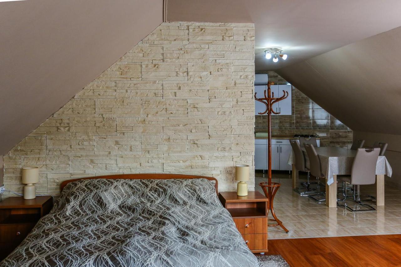 Gardi Apartman Szekszard Exterior photo