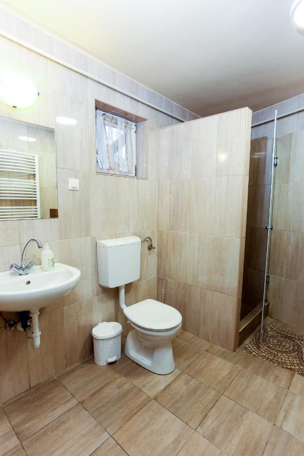 Gardi Apartman Szekszard Exterior photo