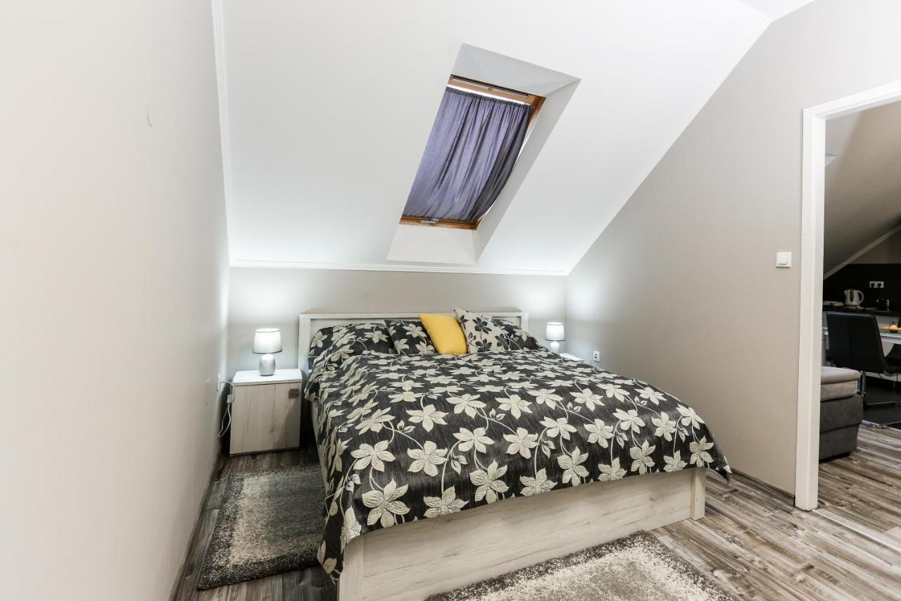 Gardi Apartman Szekszard Exterior photo